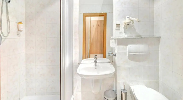 Двухместный номер Economy Hotel FIS