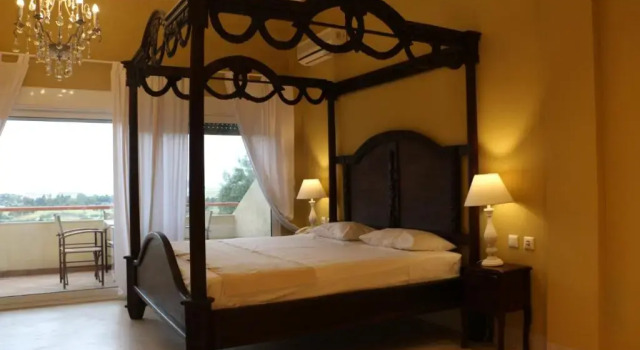 Четырёхместный номер Standard Kelyfos Hotel Bungalows and Suites