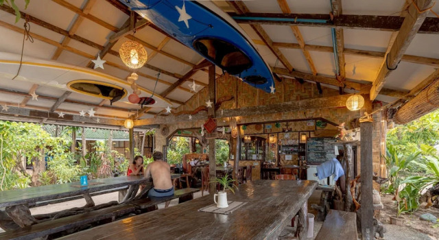 ZEN Rooms Garden Beach Siargao, Забронировать Отель Отели в центре Генерала Луны, в центре, Парковка