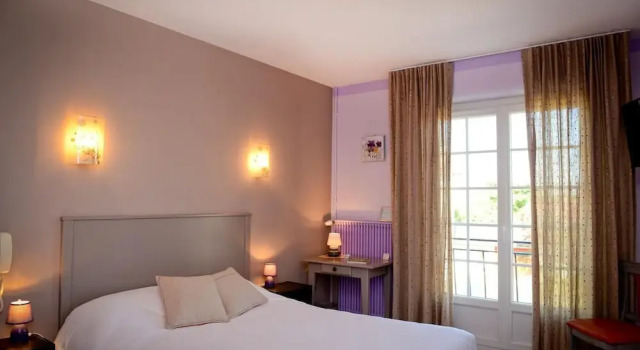 Двухместный номер Comfort Logis Chez Germaine