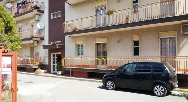 Apartment With 2 Bedrooms In Linguaglossa With Wonderful Mountain View Balcony And Wifi, Book Apartment Hotels in Sicily with Parking, Parking