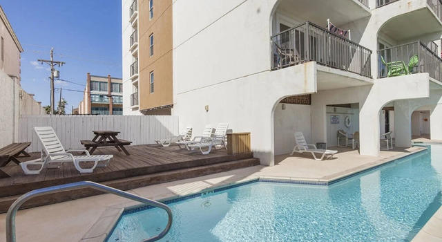 Florence I Condominium 407