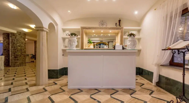 Romantic Relais Sorrento, Забронировать Отель «постель и завтрак» Сорренто Побережье Сорренто