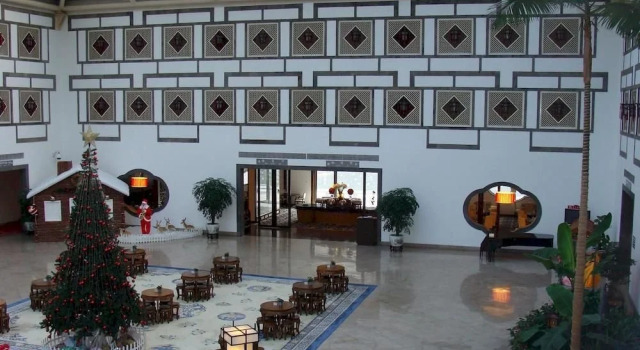 Fragrant Hill Hotel Beijing, Забронировать Отель Пекин район Пекина, рядом с Фрагрант Хиллс (Скоростной трамвай)