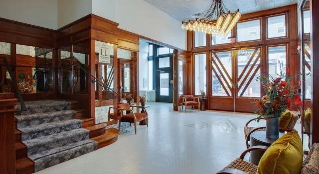 Venice V Hotel
