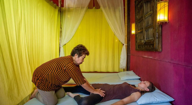 Pai Village Boutique Resort, Забронировать Курортный отель Отели Пая с бассейном, рядом с Пешеходная улица Пай, Бассейн