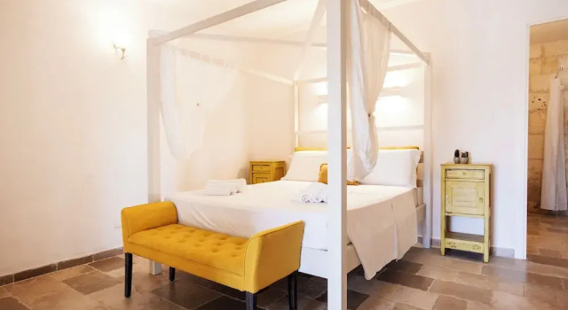 Masseria della Piana Ostuni, Book Hotel Hoteller i Brindisi med parkering, Parkering