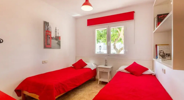 Villa in Spain near Beach with Private Pool, Prenota Villa Ville a Maiorca, Villa