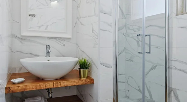 Standard- firedobbelt værelse med altan med byudsigt LuxAttico b&b