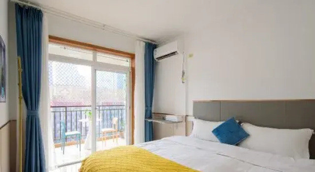 Люкс Luxury Jin Xiangyu Serviced Apartment (Chongqing Jiefangbei Area Hong Ya Dong)