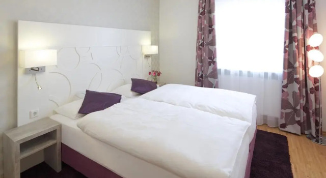 Апартаменты Hotel Karolinger Hof