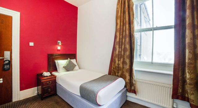 Двухместный номер Standard The Strand Hotel