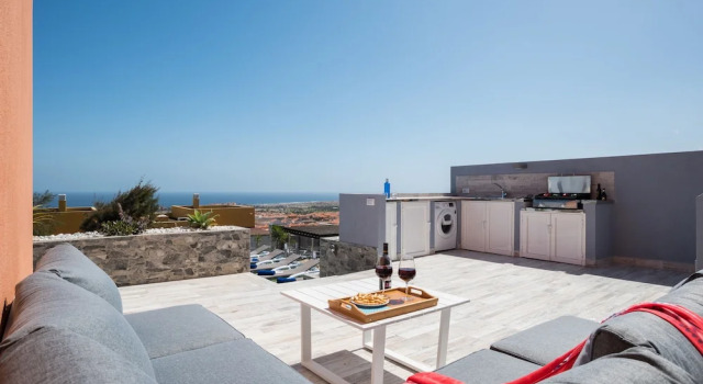 Villa Andrea, Ocean View, Heated Pool