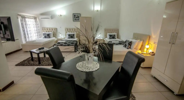 Четырёхместный номер Standard Hotel Pamela Concept