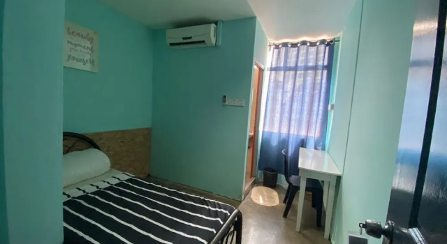 Standart tek kişilik oda CheckInn Express Kuching