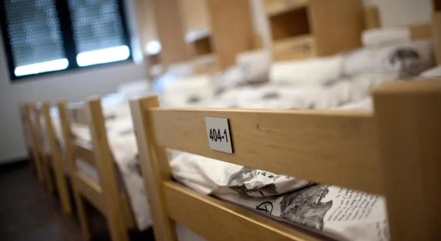 Standard Vierer Zimmer Hostel Moving