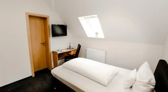 Camera Standard Das Hotel by Ferber