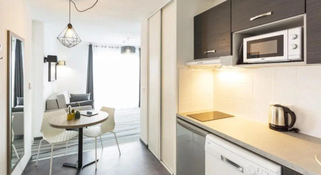 Апартаменты Nemea Appart Hotel Stadium Bordeaux aéroport