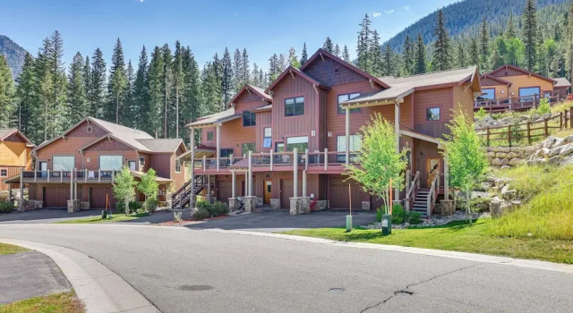 Апартаменты Ski Shuttle & Community Perks: Keystone Townhome