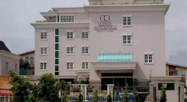 Excel Oriental Hotel and Suites, Varaa Hotelli Hotellit Lagos pysäköinnillä, Pysäköinti