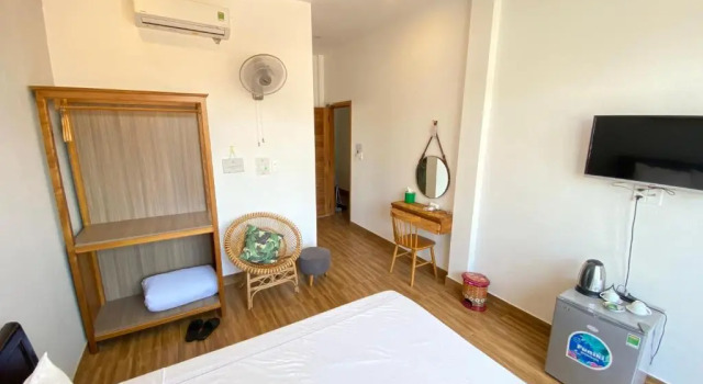 Двухместный номер Deluxe с балконом Hue Sweethouse 2 Homestay