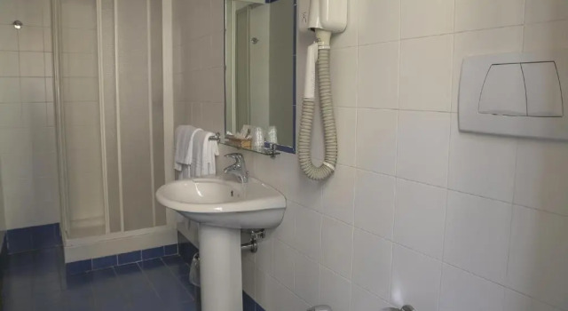 Четырёхместный номер Standard Hotel Fortuna