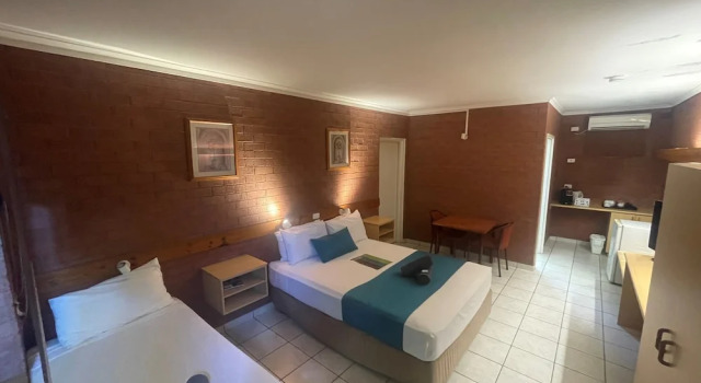 Студия Deluxe с балконом Pine Tree Motel