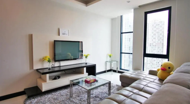 Апартаменты с 2 комнатами CozyHome Suites @ Casa Residency
