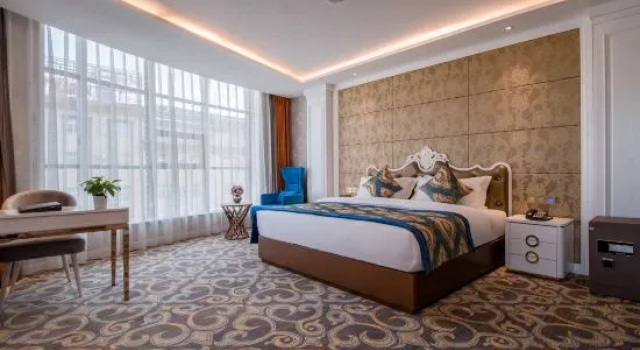 Люкс Premier Yuhua Hotel