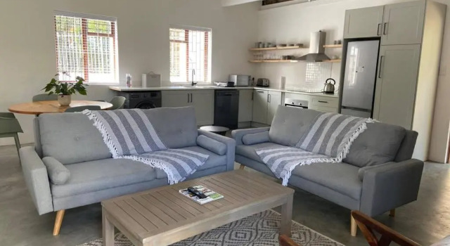 21 Heather Road, Buchen Sie Hotel Hotels in George mit Parkplatz, Parkplätze