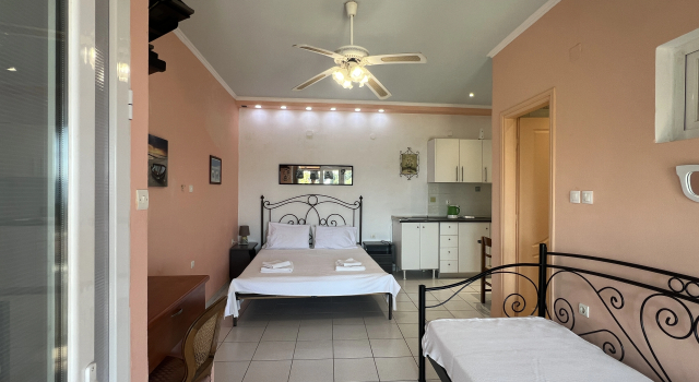 Andromaches Holiday Apartments