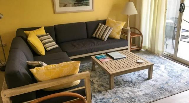 BEACHFRONT 4 Unit 4 of 12 Bundella Ave LC, Rezervasyon Otel Lake Cathie 