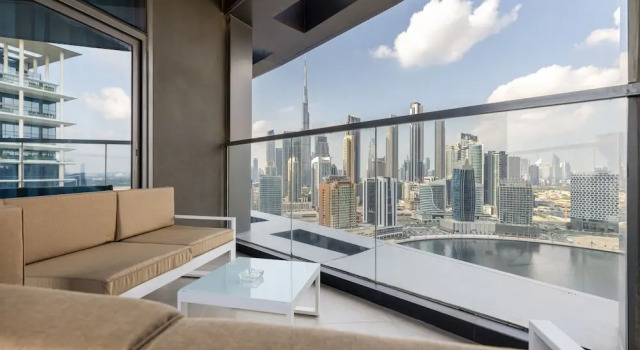 Waves - Seaside Splendor 2BR in Dubai's Business Bay, Забронировать Апартаменты/квартира Дубай Эмират Дубай, рядом с Дубайский аквариум