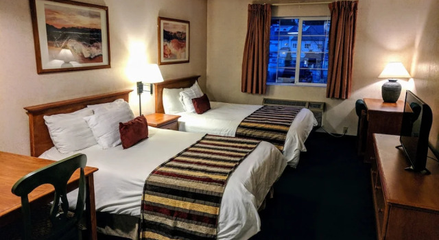 Четырёхместный номер Standard 3 Peaks Lodge