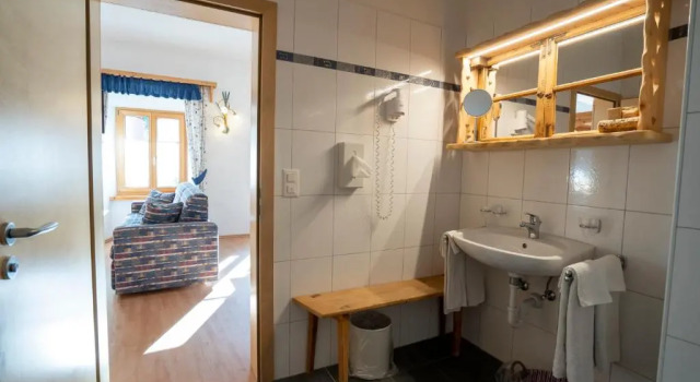 Трёхместный номер Standard Hotel Crusch Alba Sta Maria