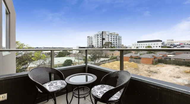 Апартаменты Poplar Sanctuary Apartments