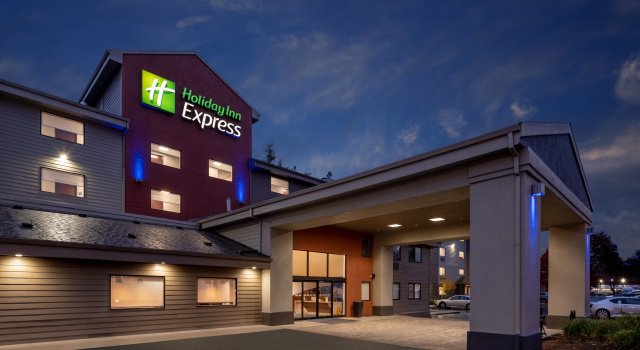Holiday Inn Express Portland SE - Clackamas Area, Book Hotel Clackamas Willamette Valley