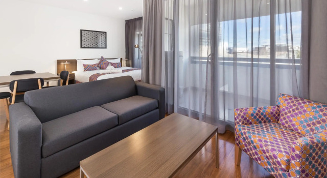 City Edge Dandenong Apartment Hotel, Забронировать Апартаменты/квартира Апартаменты Данденонг, рядом с Больница Данденонг, Апартаменты/квартира