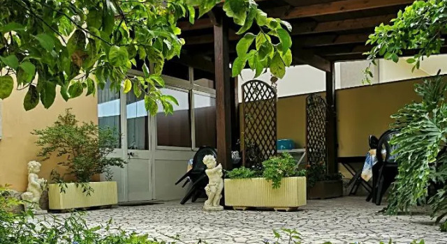 La Casina di Vanni - casa vacanza nel cuore del Salento, Book Hotel Hotels in Arnesano with Parking, Parking