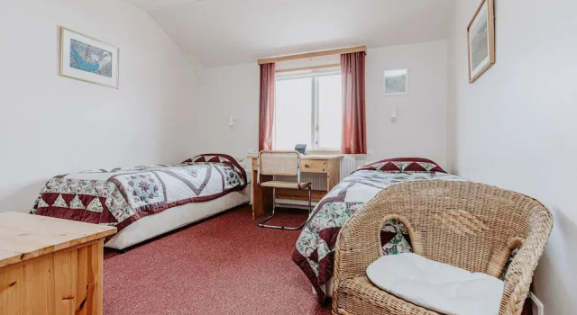 Guesthouse Narfastaðir, Rezervovat Penzión Hotely v North Iceland s parkováním, Parkování