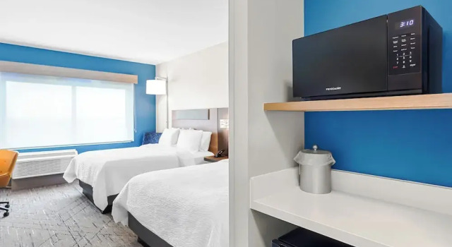 Четырёхместный номер Standard Holiday Inn Express Peotone by IHG