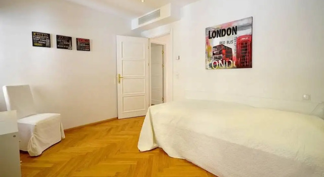 Vienna Residence High-class Luxury Apartment for up to 6 Happy Guests