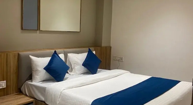 JMB Hotel Height