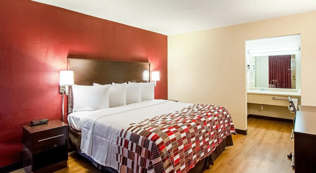 Двухместный номер Deluxe Red Roof Inn Battle Creek