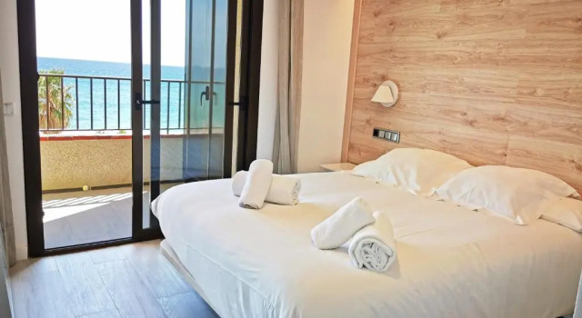 Апартаменты Apartaments Primera Linea Torre Valentina