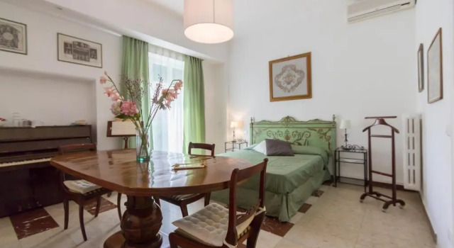 Suite mit Balkon Bausan 12