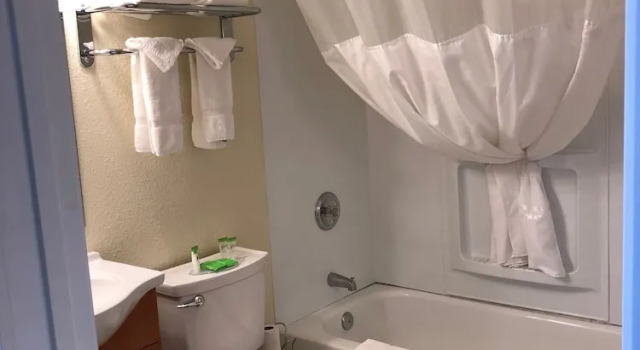 Номер Deluxe The Caden Hotel