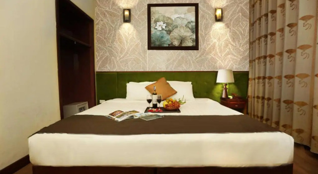 Двухместный номер Deluxe с видом на город Hanoi Golden Lotus Hotel & Spa