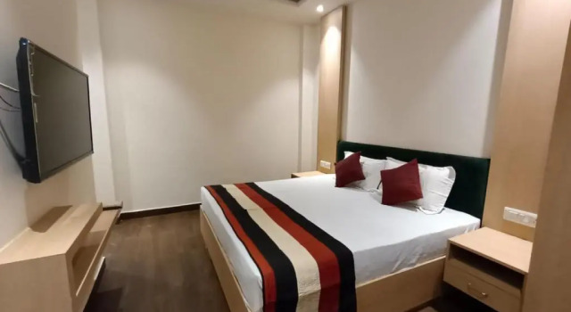 Hotel Dua Grand by Sonachi- 500M From Golden Temple