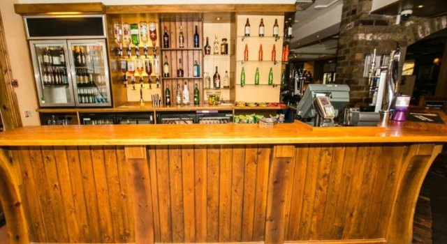 Premier Inn Leeds South, Забронировать Отель Отели Англии с завтраком, Завтраки